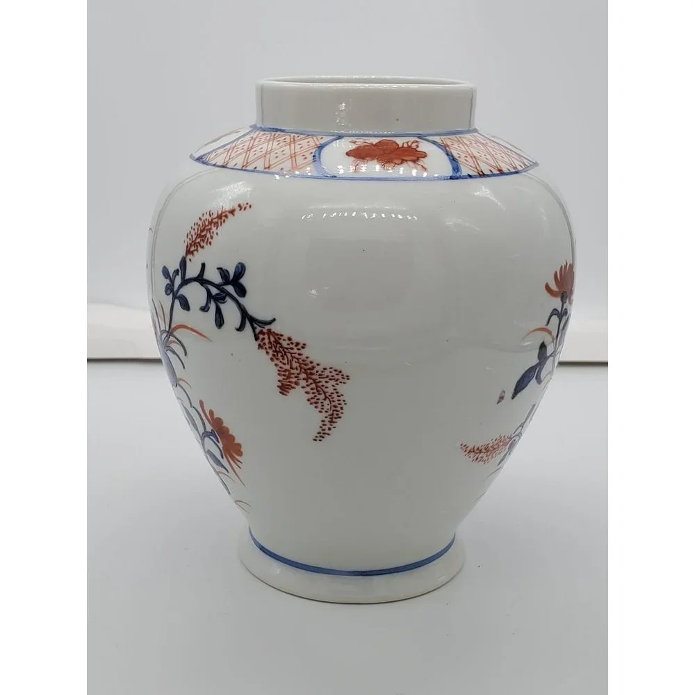 Vintage Vase - floral design - ACF Japanese Porcelain Ware - Decorated in Hong K